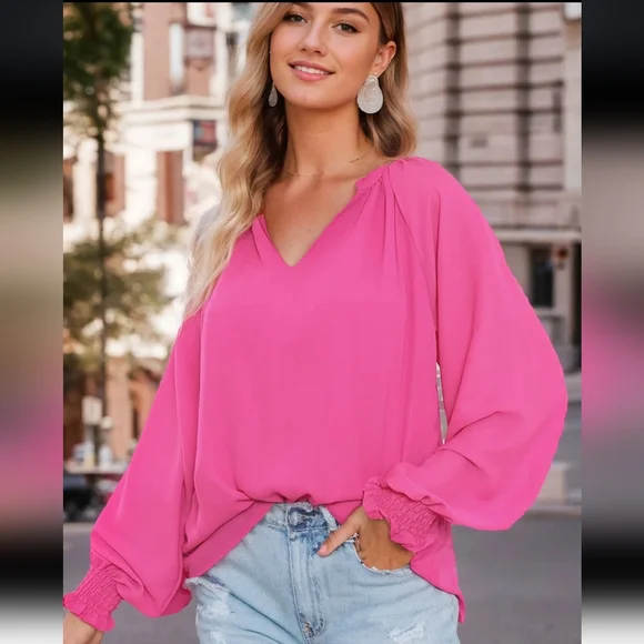 ❤️LAST ONE 🌺 Chic Pink Blouse - Picture 2 of 11